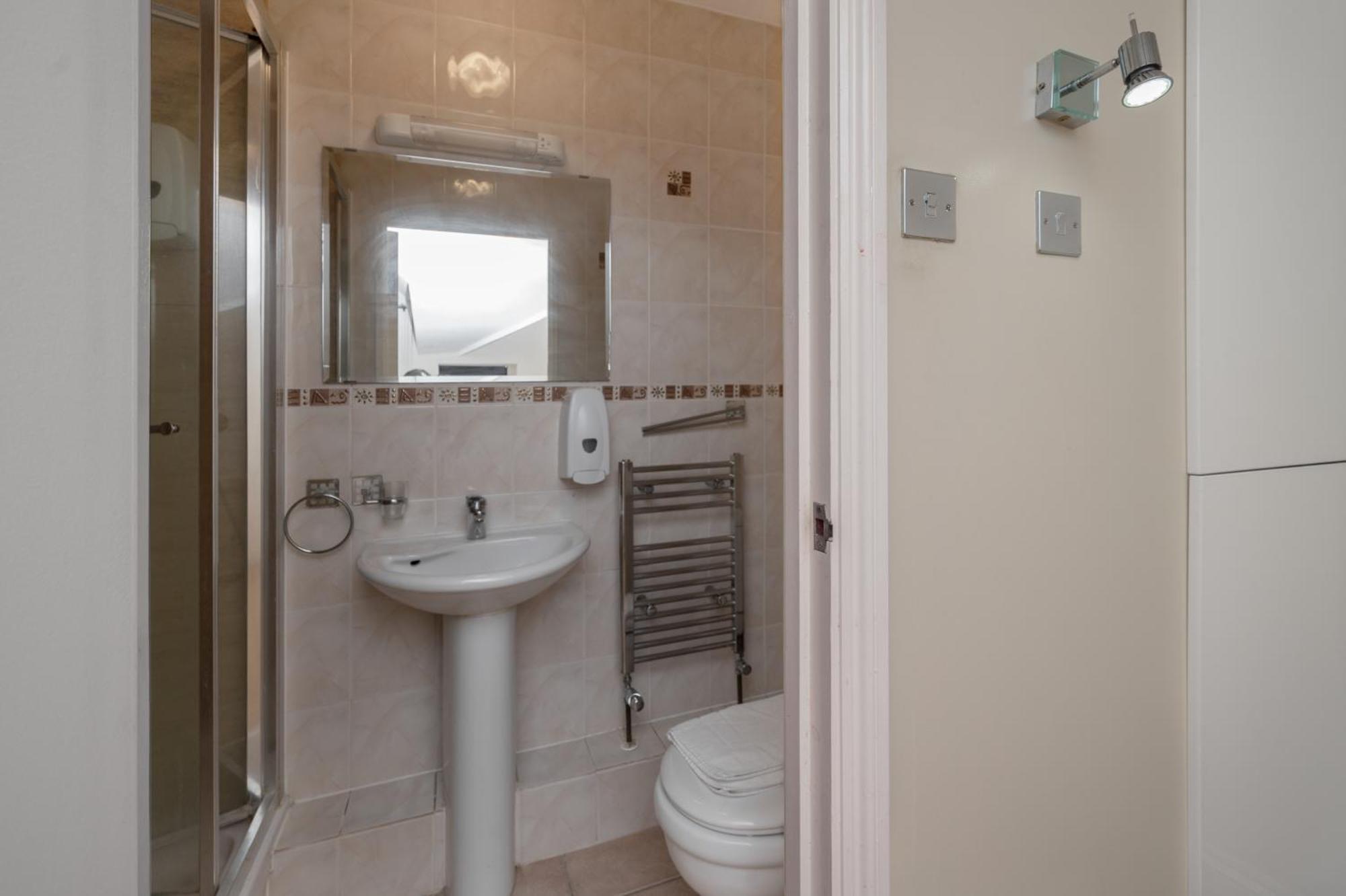 Flexistay Aparthotel Tooting London Exterior foto